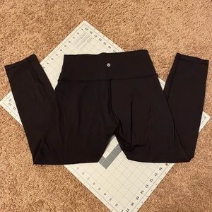 Black 7/8 Lululemon leggings